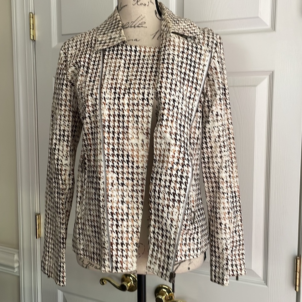 Chico’s jacket - Picture 7 of 9